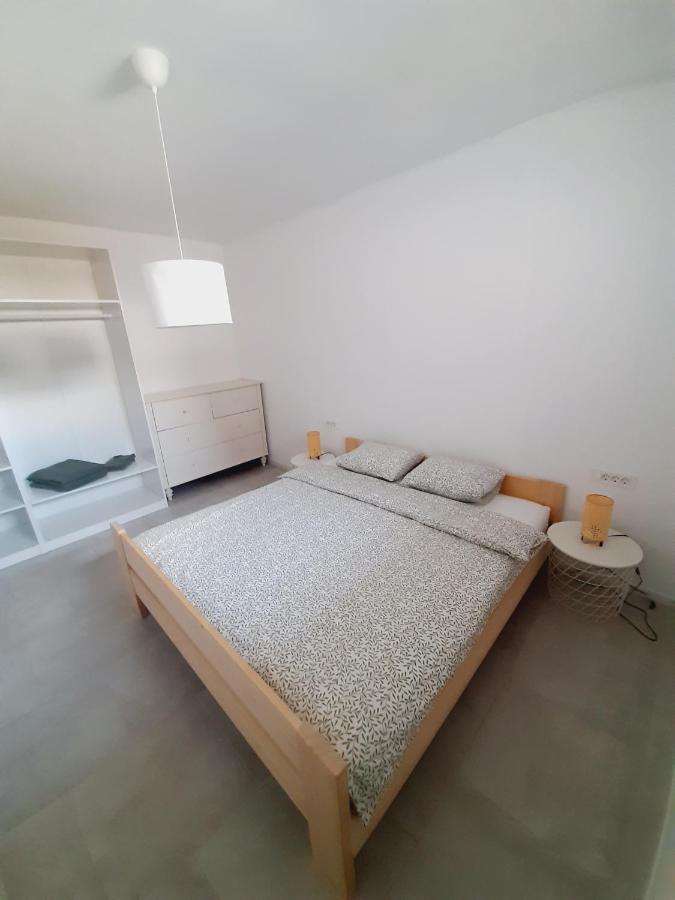 Green Bee Apartment Lesce  Kültér fotó